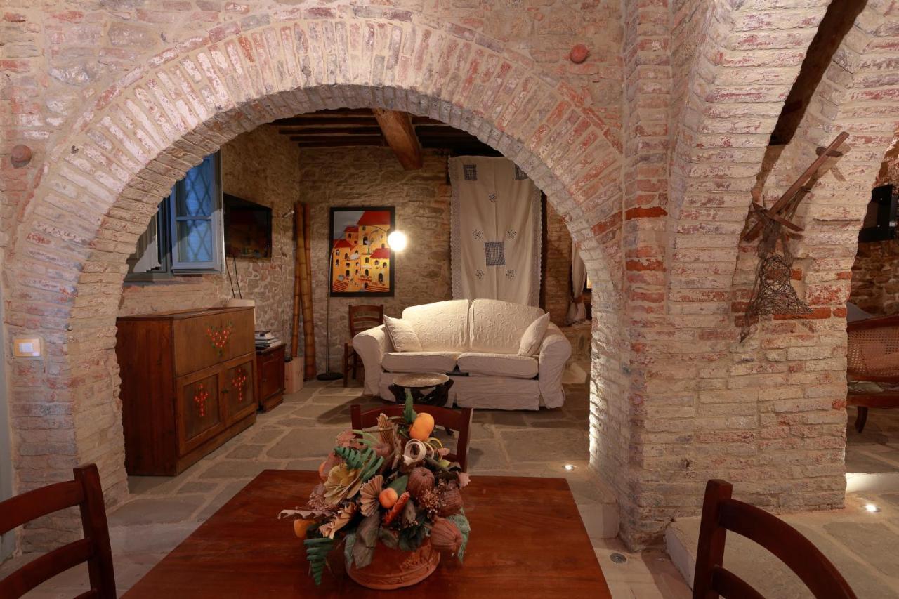 Apartmán La Casina Del Lillotatini Panicale Exteriér fotografie