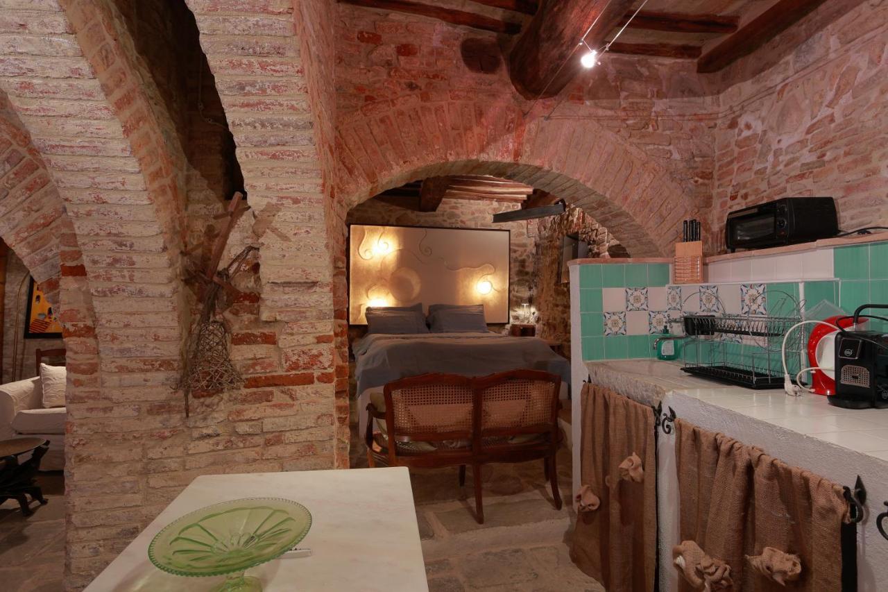 Apartmán La Casina Del Lillotatini Panicale Exteriér fotografie